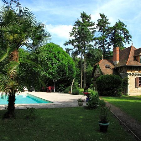 La Faisanderie Saint-Florent-sur-Cher Luaran gambar